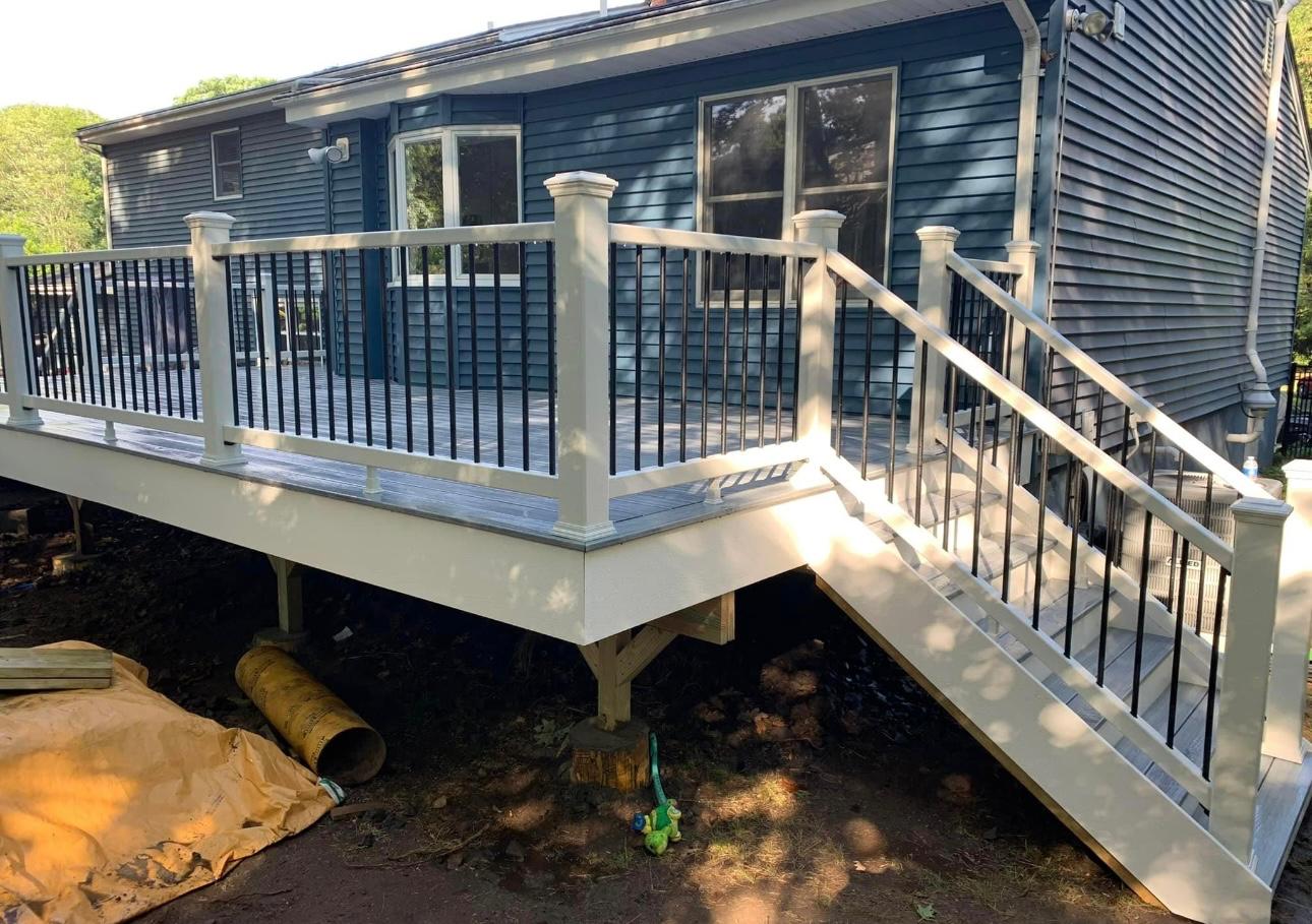 Single Level Deck - Image 8